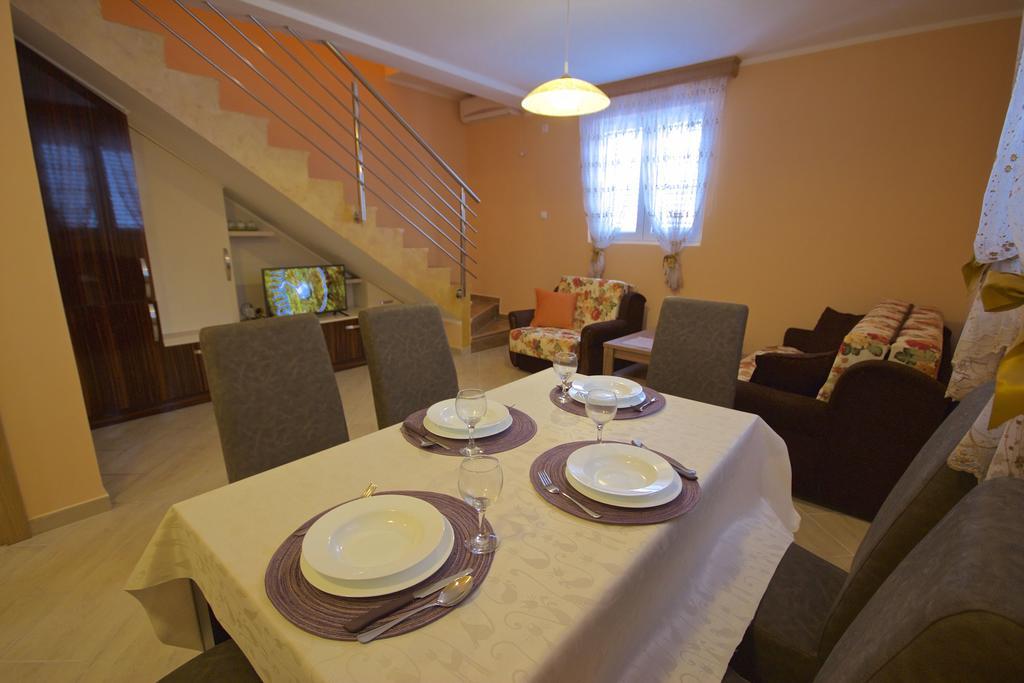 Zanjice Luxury Suite ลุชทิตซา ภายนอก รูปภาพ